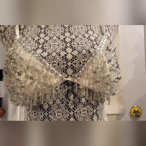 Rave top - Picture 1 of 2